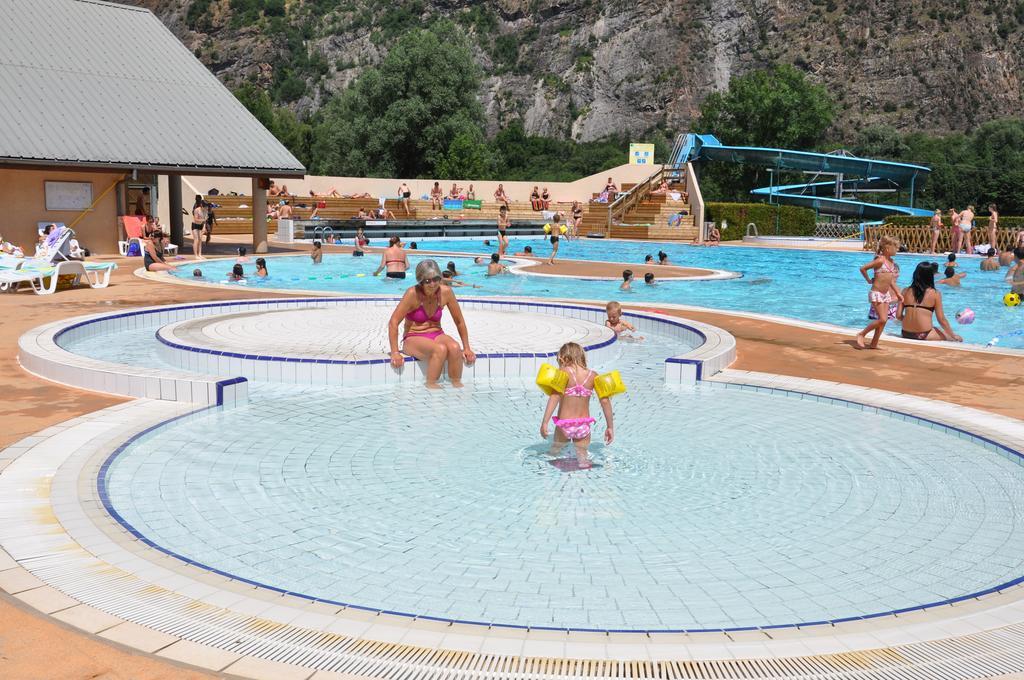 Villa Lutel Le Bourg-d'Oisans Bagian luar foto